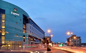 Holiday Inn Express Dundee By Ihg